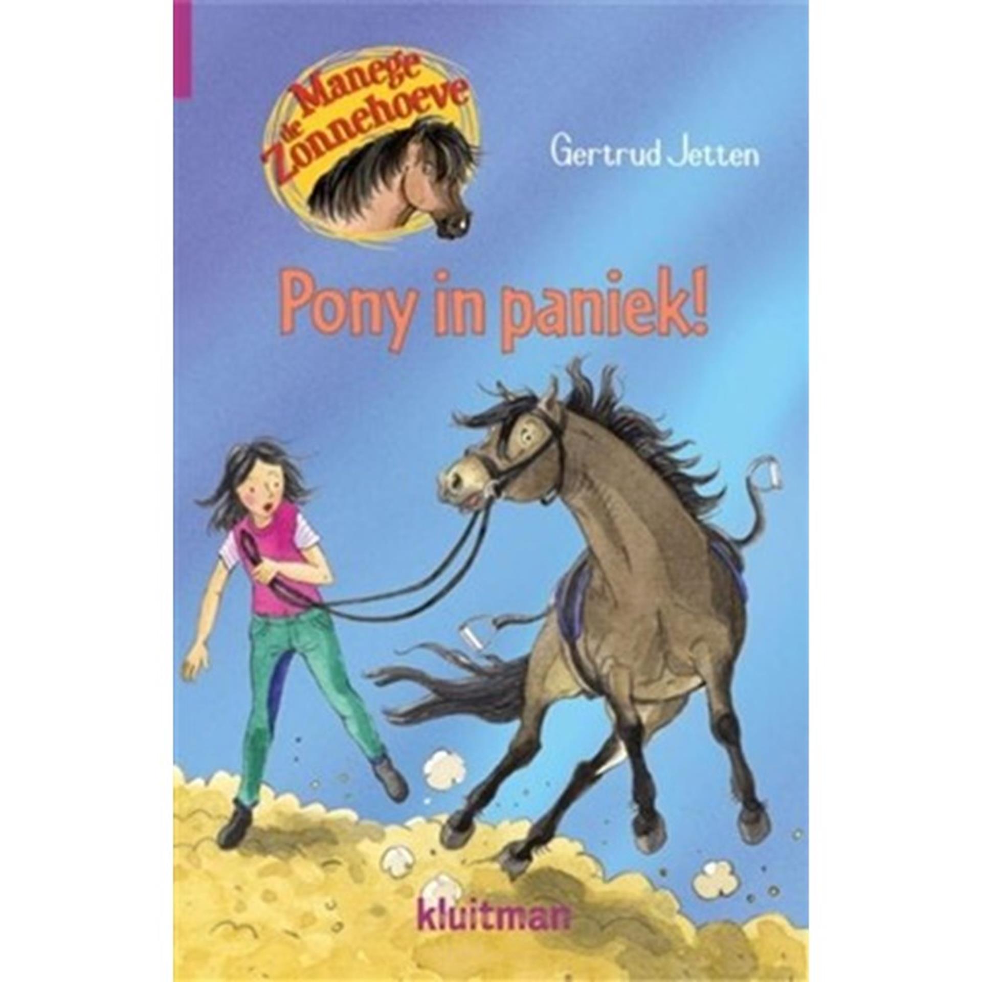 Kluitman Manege de zonnehoeve pony in paniek